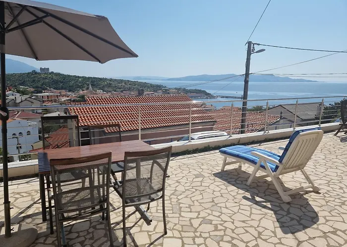 Lovely Apartments Senj