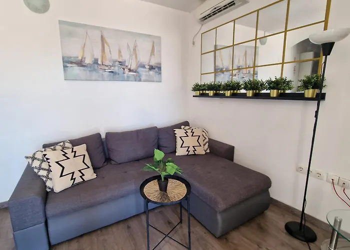 Lovely Apartments Senj