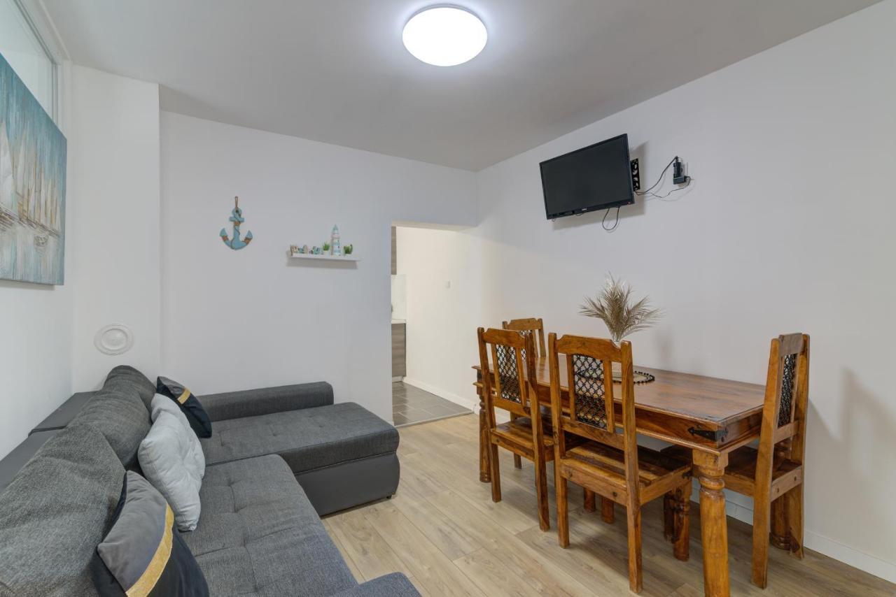 Apartment Lovely Senj *